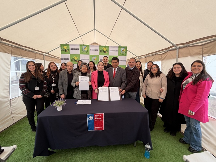 Servicio de Salud Aconcagua y Municipalidad de Santa María firman convenio para financiar sala de atención a niños, niñas y adolescentes con condición del espectro autista